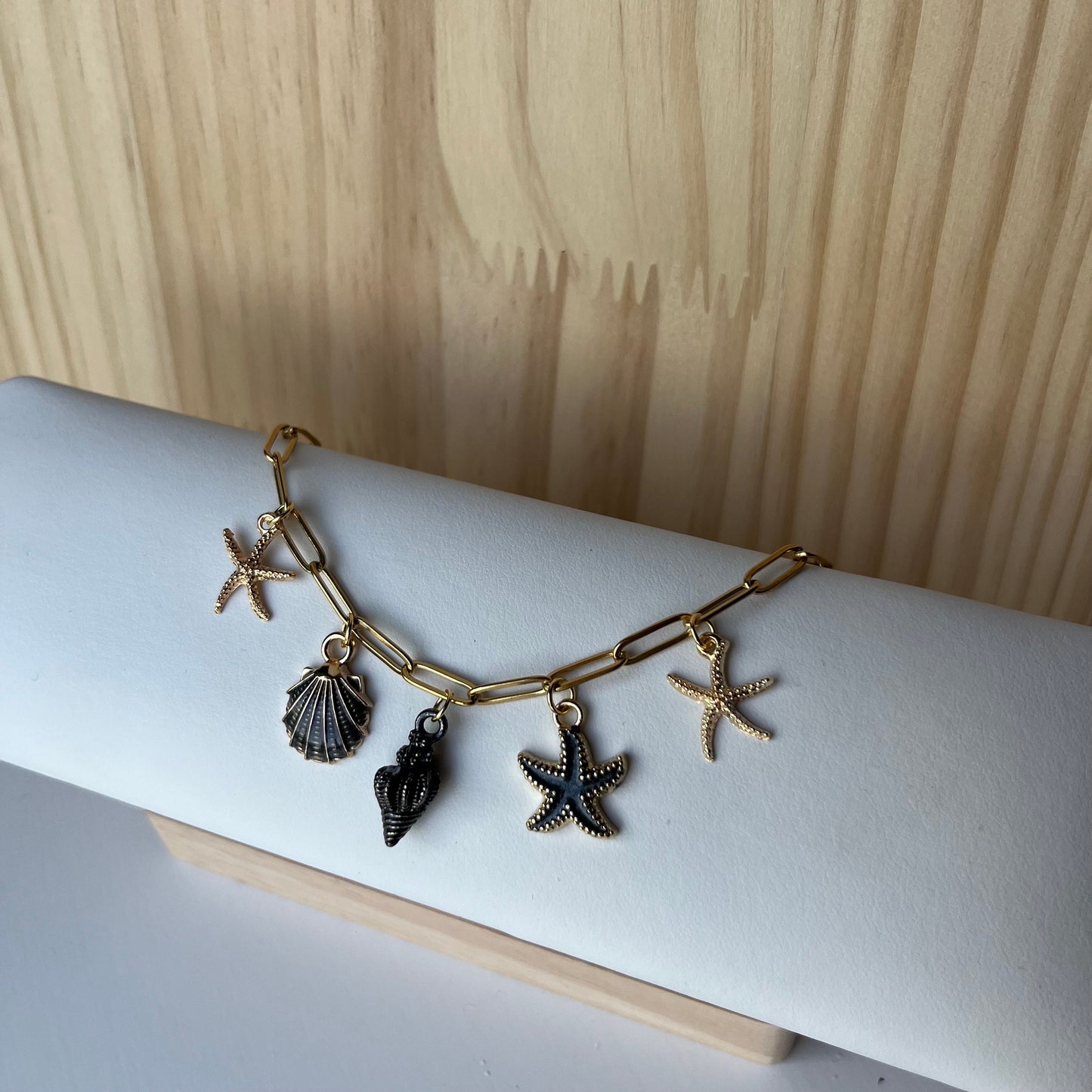 Black Seaside Charm Necklace