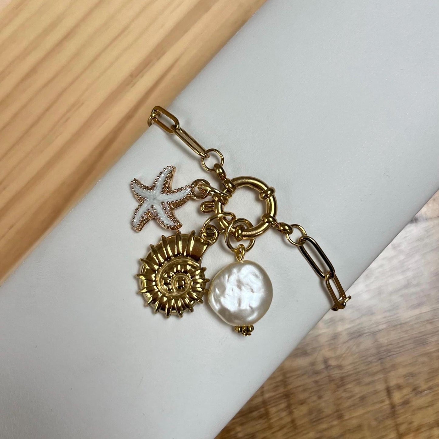 Pearl White Seashell Charm Bracelet